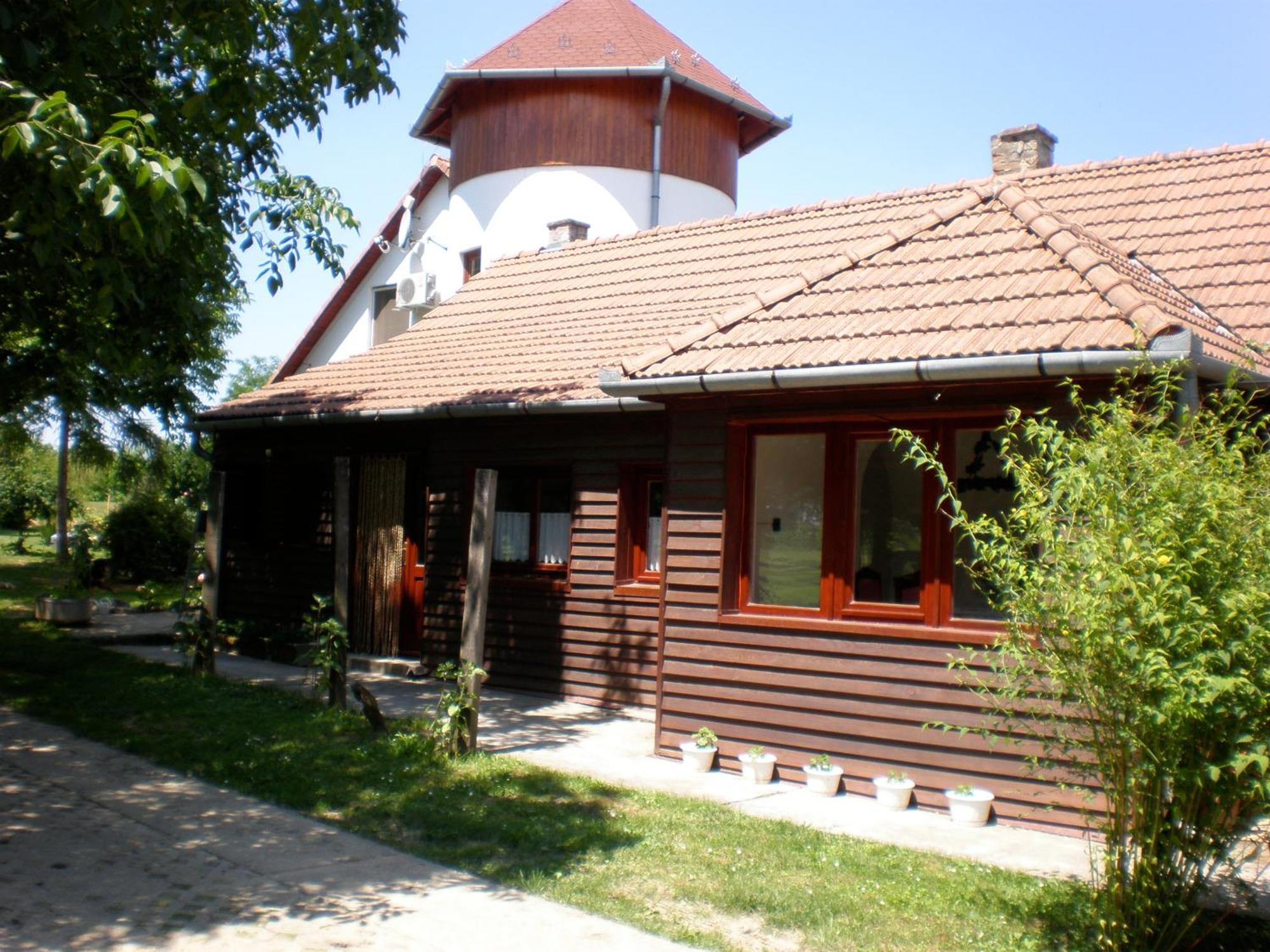 Holiday Home Melinda Cegledpuszta Экстерьер фото